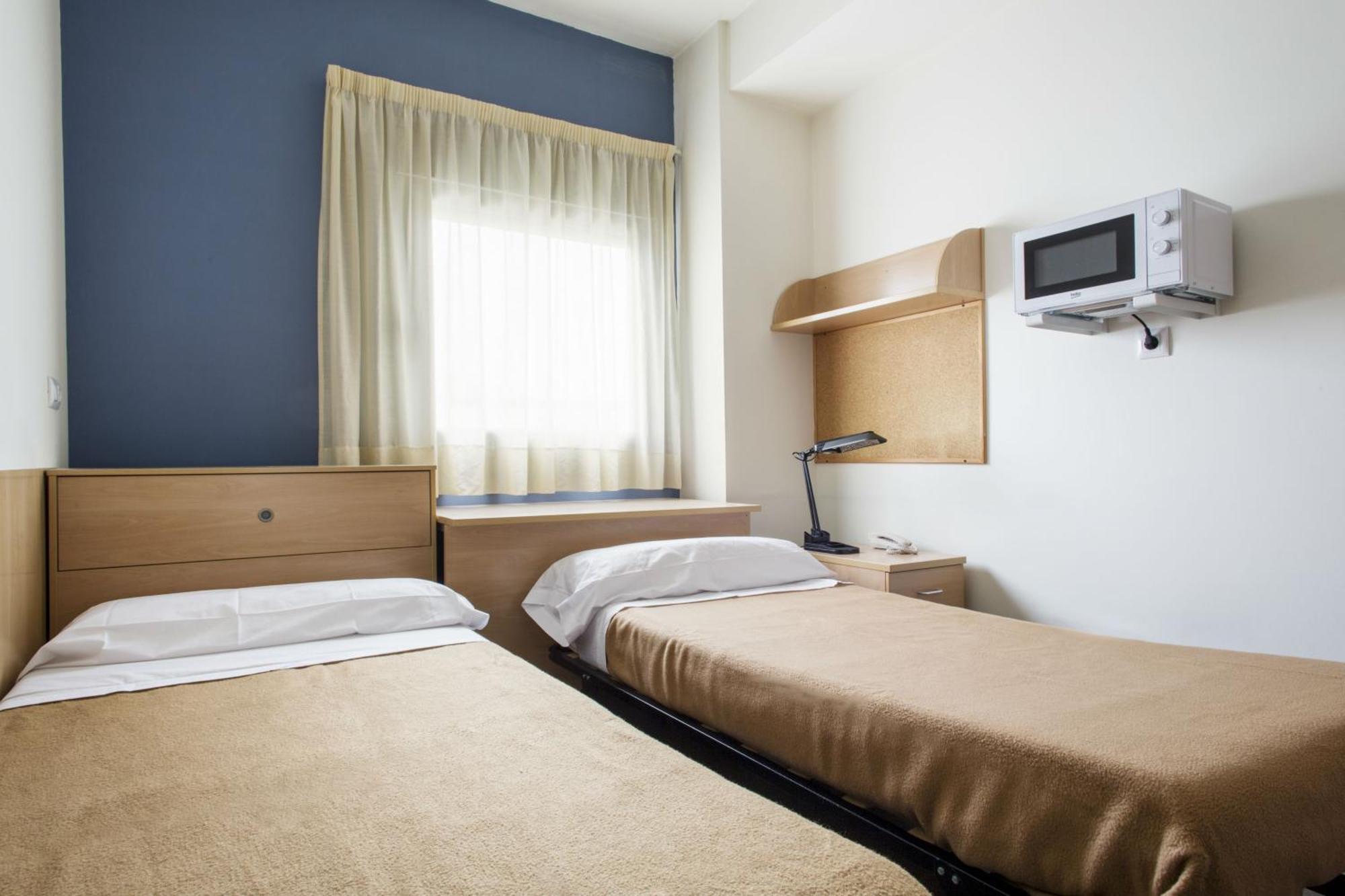 Residencia Universitaria Resa As Burgas Ourense Rom bilde
